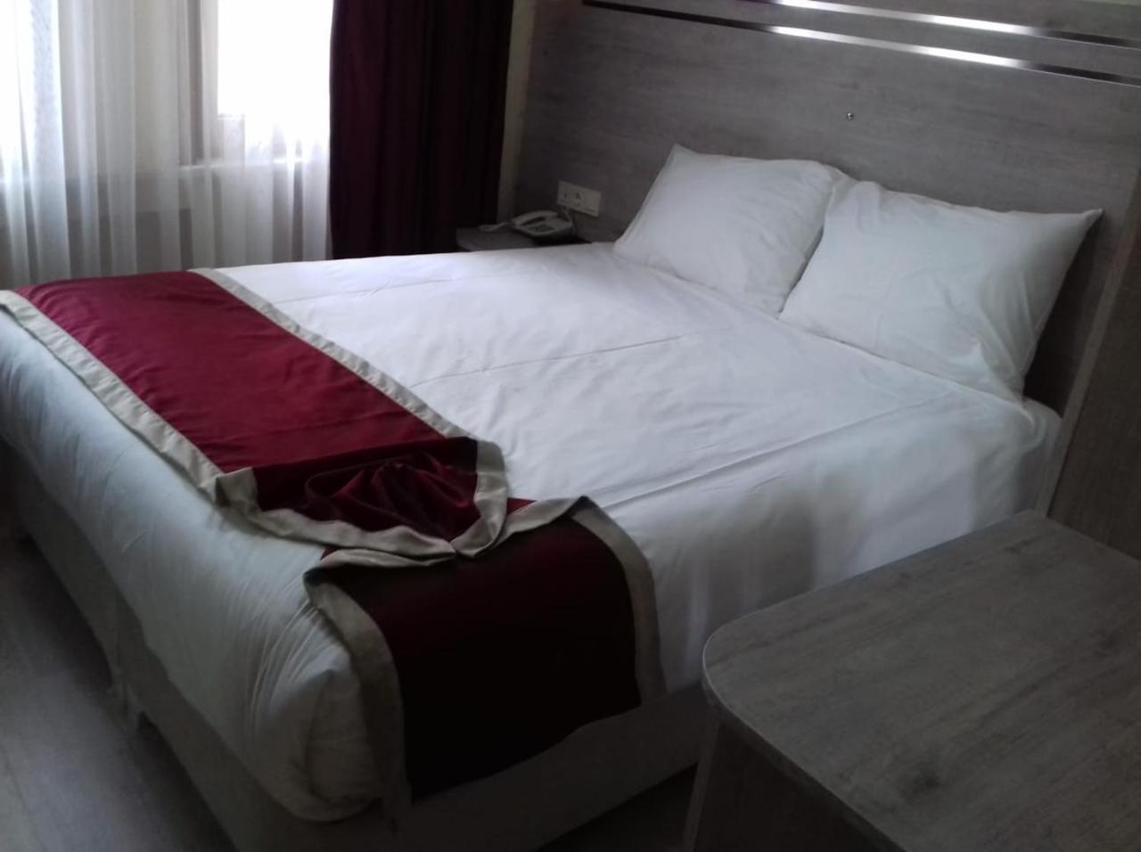 Beijing Hotel Istanbul Bagian luar foto